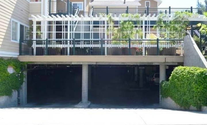 1192 Walker Ave - Photo 4 of 8