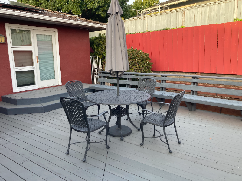 1377 Ardmore Dr - Photo 6 of 8