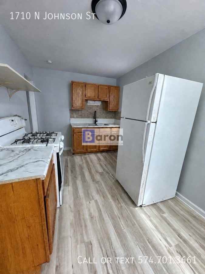 1710 Johnson St - Photo 4 of 8