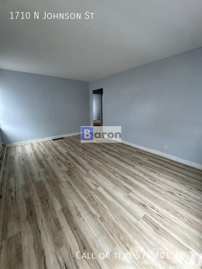 1710 Johnson St - Photo 6 of 8