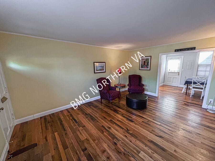 1400 S Edgewood St #520 - Photo 4 of 31