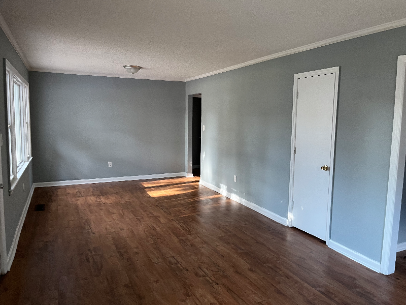 2014 N Harding St - Photo 3 of 14