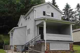 207 Burkhard St - Photo 1 of 1
