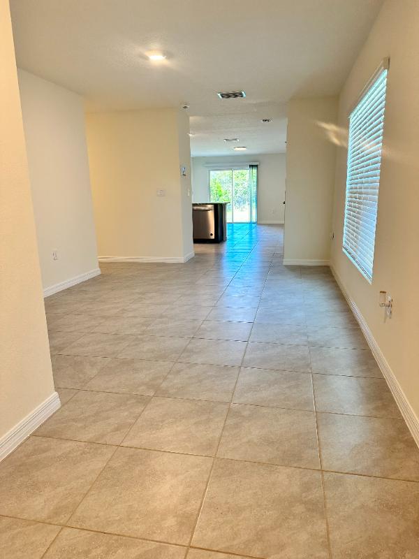 11459 Stone Pine St - Photo 7 of 37
