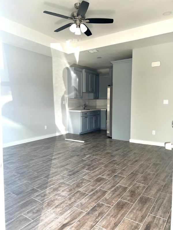 3405 E Zinnia Ave #2 - Photo 2 of 19