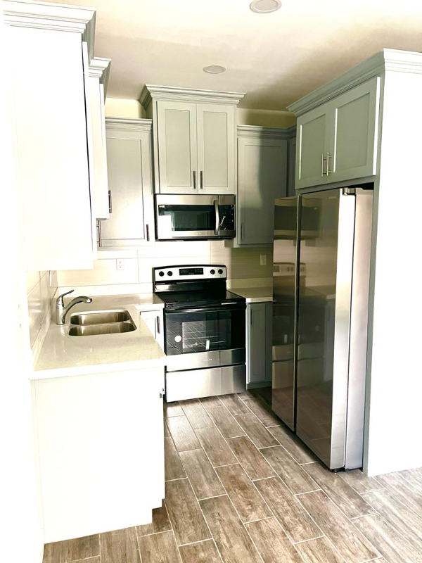 3405 E Zinnia Ave #2 - Photo 3 of 19