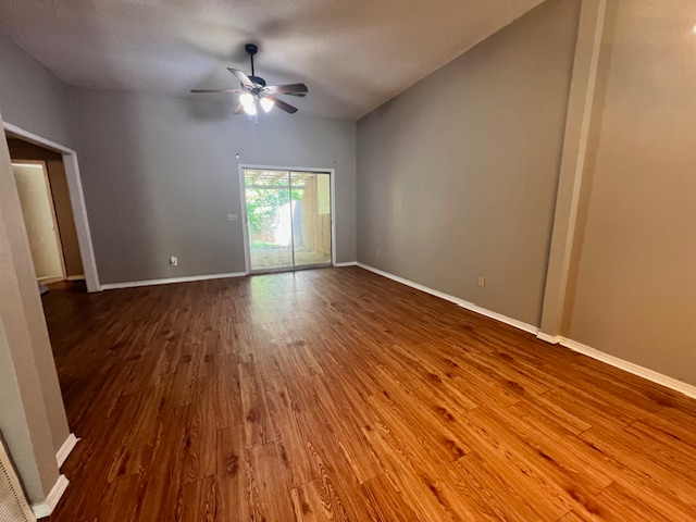2712 W Point West St #2712 - Photo 4 of 14