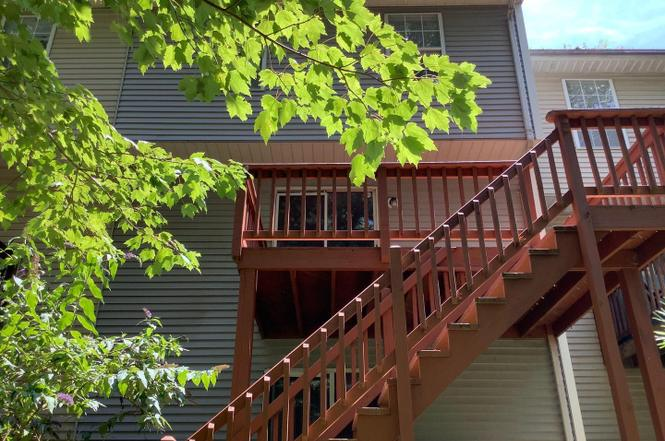 659 Realm Ct W - Photo 2 of 22