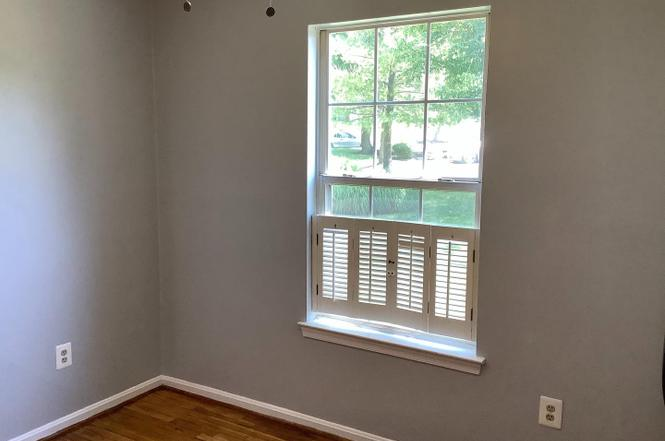 659 Realm Ct W - Photo 7 of 22
