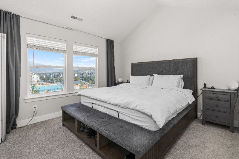 2081 Nw #2081N4100W - Photo 2 of 20