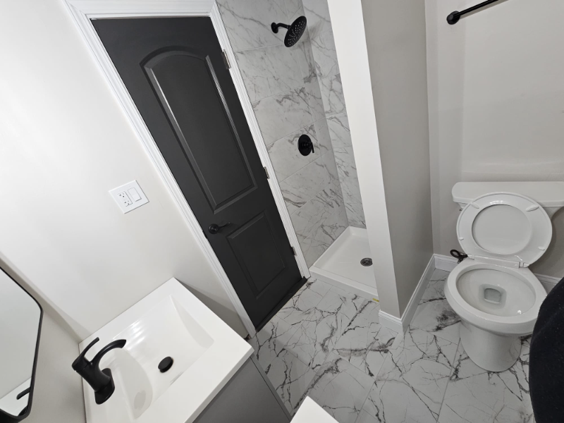 2110 S 23rd Ave - Photo 5 of 9