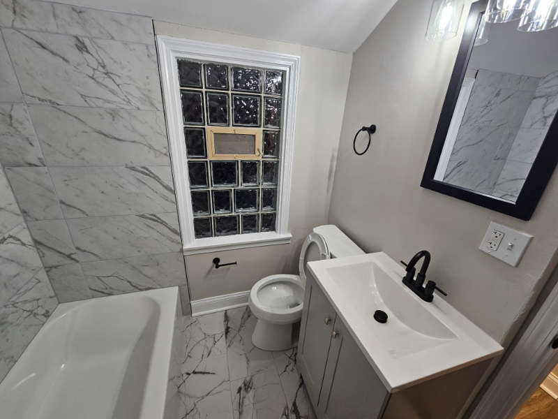 2110 S 23rd Ave - Photo 6 of 9