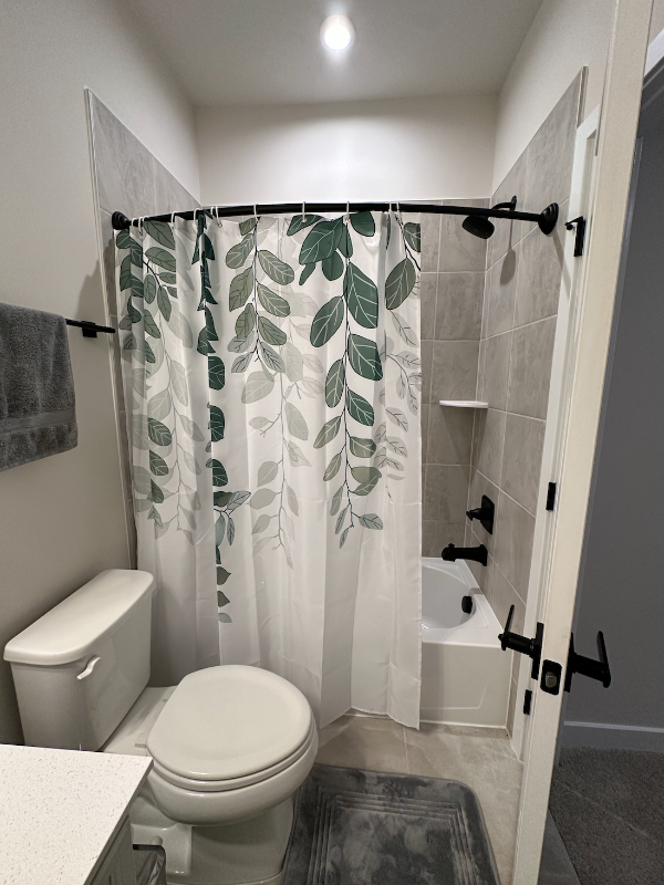 4601 Abbotswell Pl - Photo 4 of 9