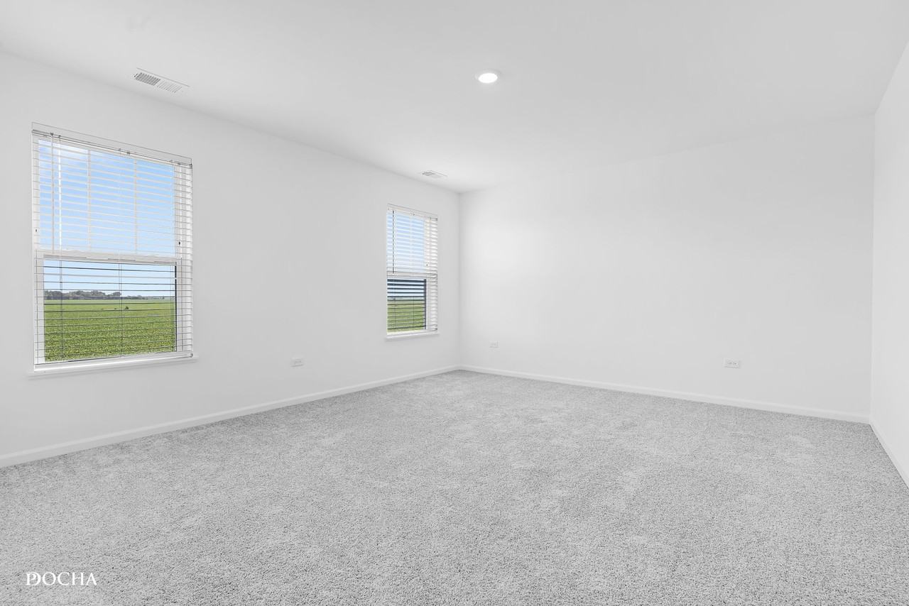 25639 W Yorkshire Dr - Photo 4 of 19