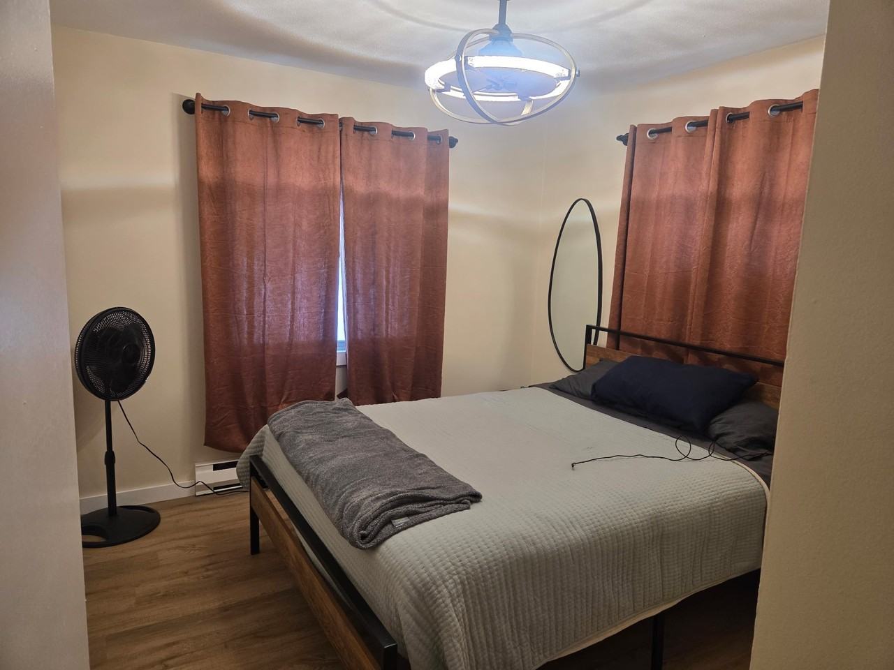 1425 7th St N - Photo 2 of 10