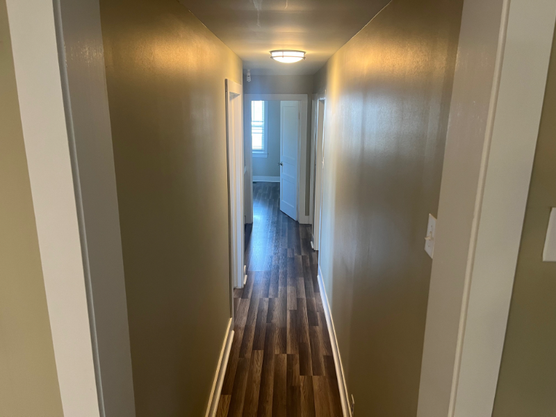 1413 N Pine St - Photo 5 of 15