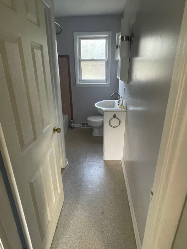 603A Locust Ave #603A - Photo 6 of 7
