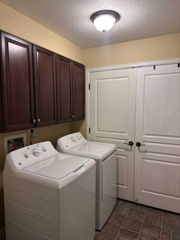 4913 Cathay Ct - Photo 5 of 20