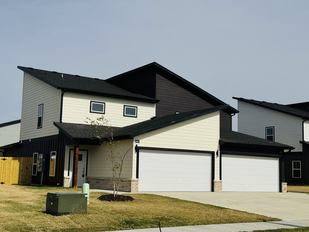 1506 Sw Poigai Way #2 - Photo 2 of 20