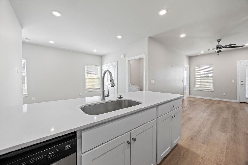 1506 Sw Poigai Way #2 - Photo 6 of 20