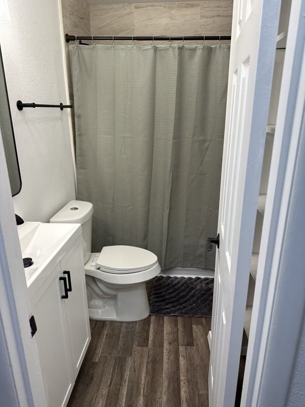 1705 Nw 48th St - Photo 4 of 9