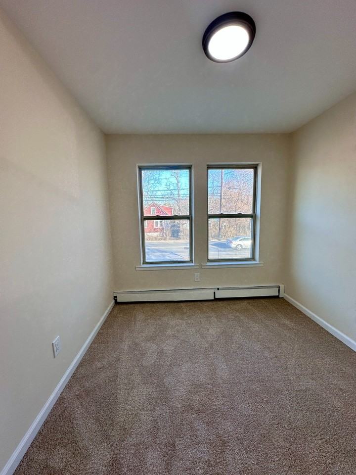 1290 Islip Ave #2 - Photo 3 of 9