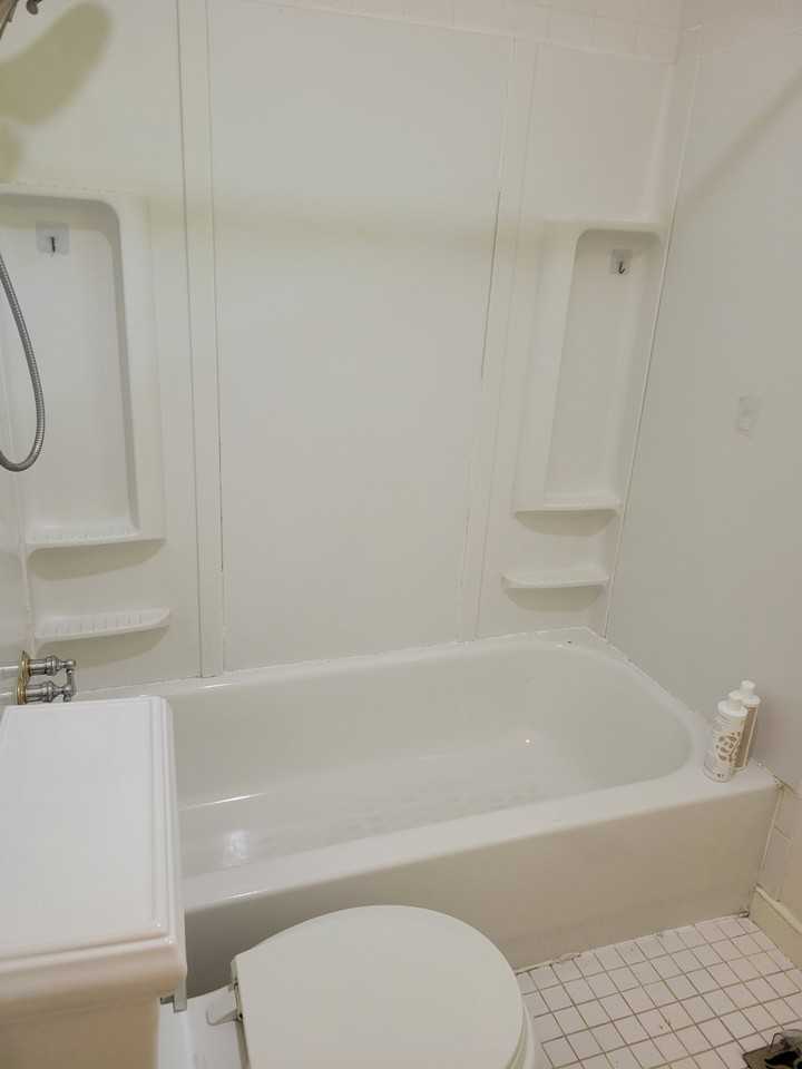 605 Austin Ln - Photo 3 of 18