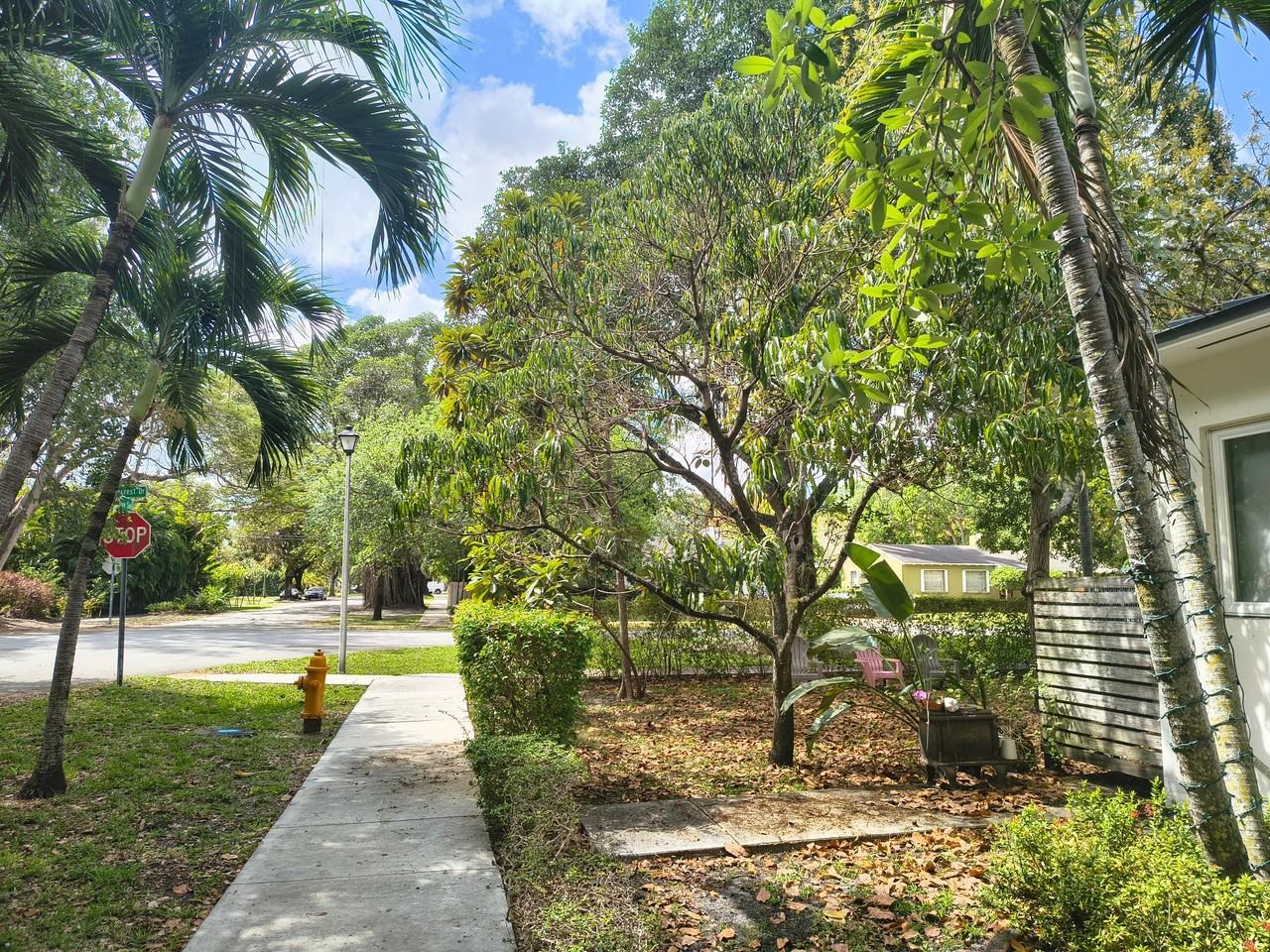 789 Pinecrest Dr - Photo 4 of 4