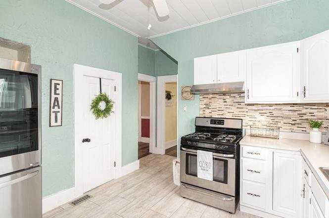70 Washington Ave - Photo 5 of 16