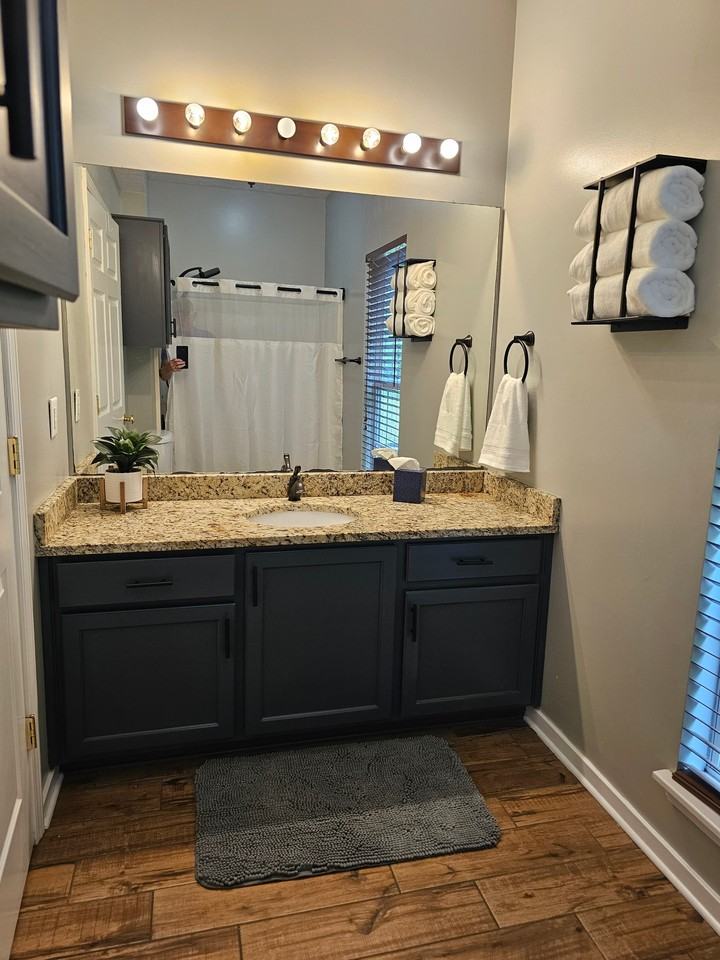 1257 Louisville St #3 - Photo 5 of 14