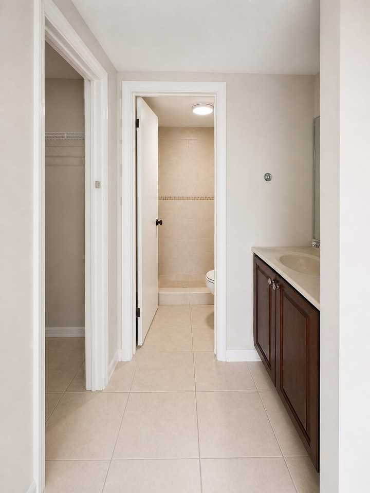2730 Forest Hills Blvd #104 - Photo 6 of 10