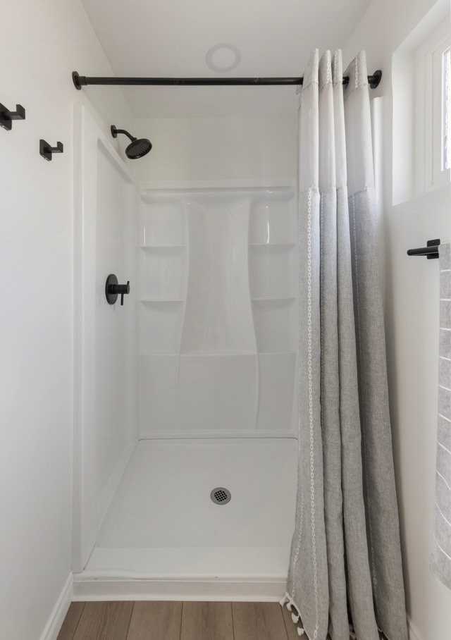 405 N San Gabriel Ave - Photo 4 of 18
