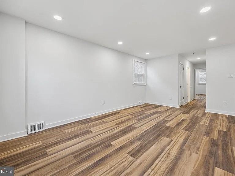 7028 Valley Ave #1 - Photo 4 of 15