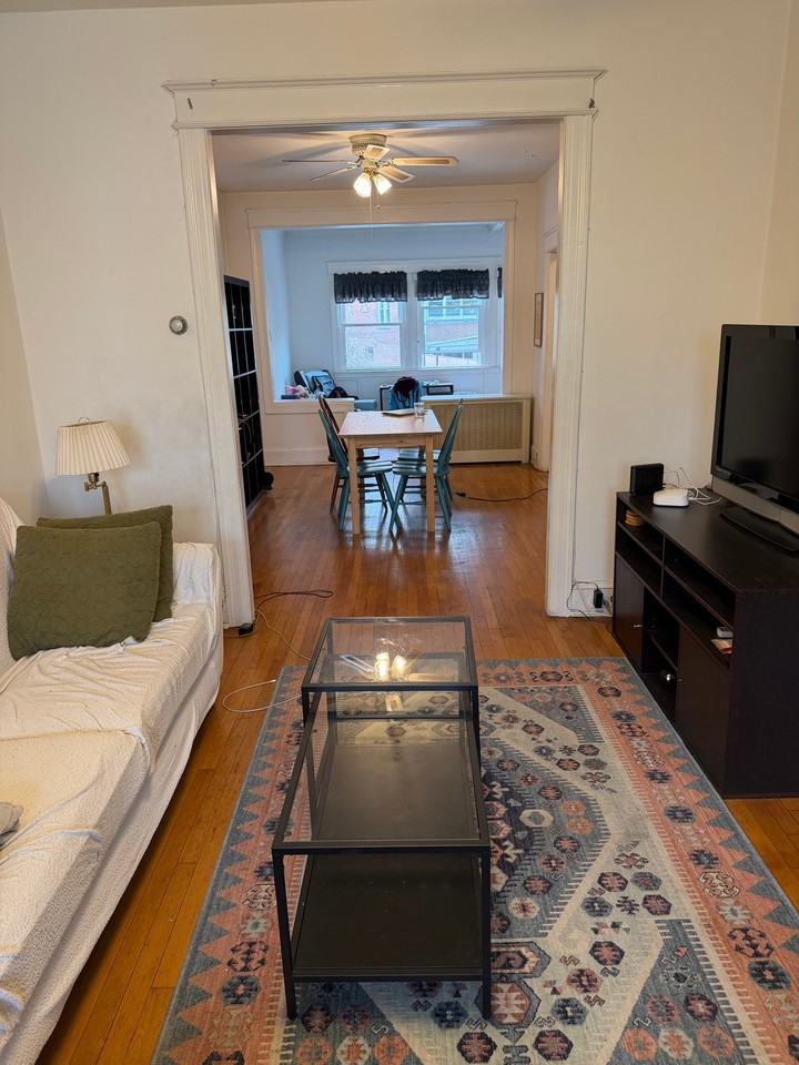 2414 37th St Nw - Photo 3 of 10