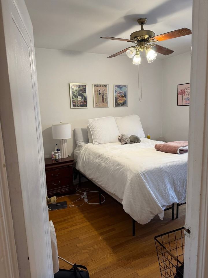2414 37th St Nw - Photo 7 of 10