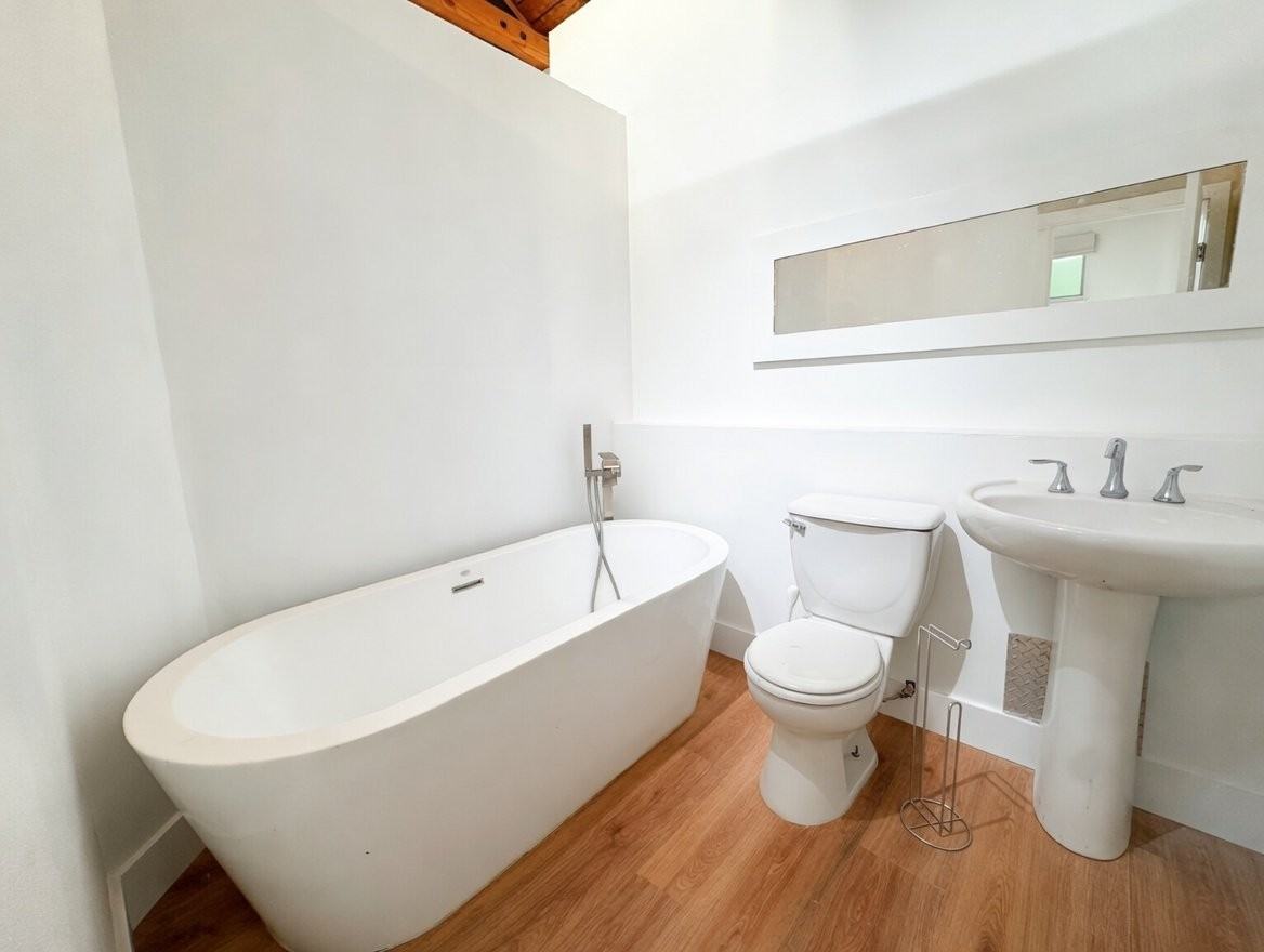 3337 Laguna Canyon Rd #D - Photo 7 of 12