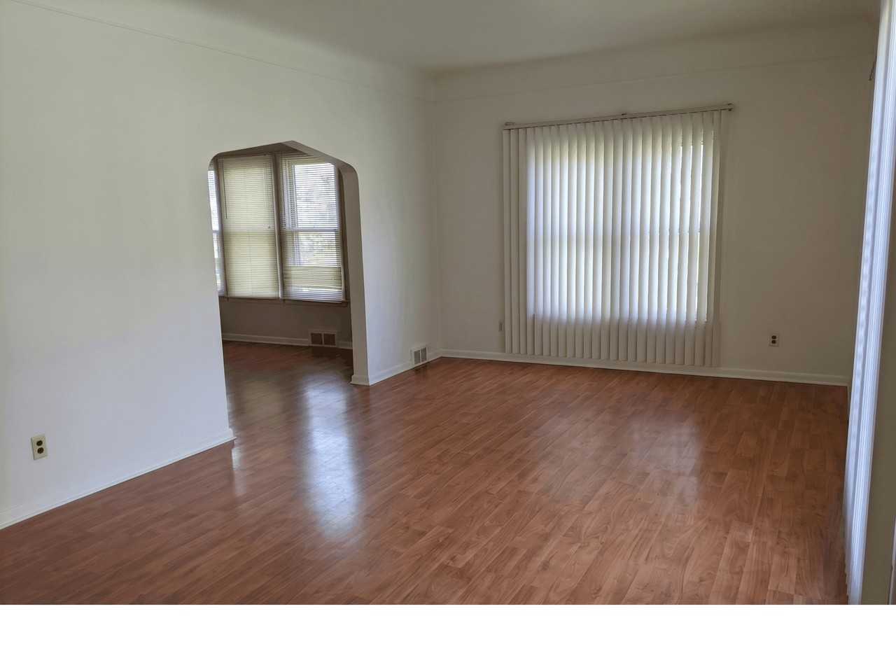35759 Glenwood Rd #35759 - Photo 3 of 17