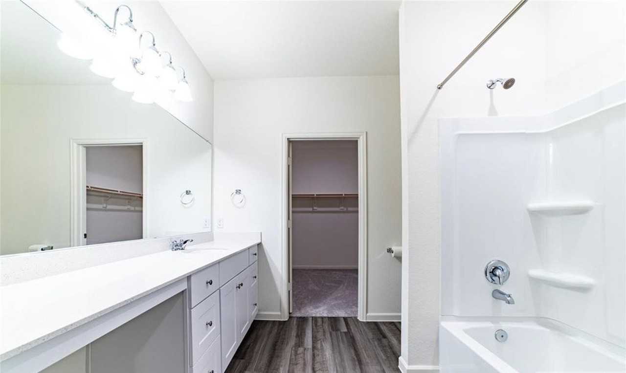 4815 Highland Springs Dr - Photo 4 of 12