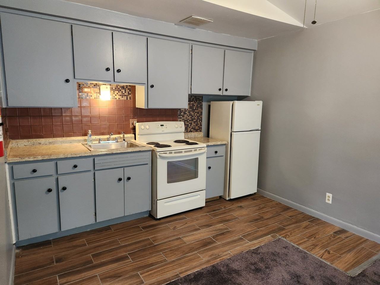 581 Oconnor Ave #581 - Photo 5 of 14