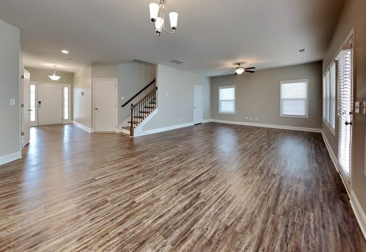 243 Sage Dr - Photo 3 of 10