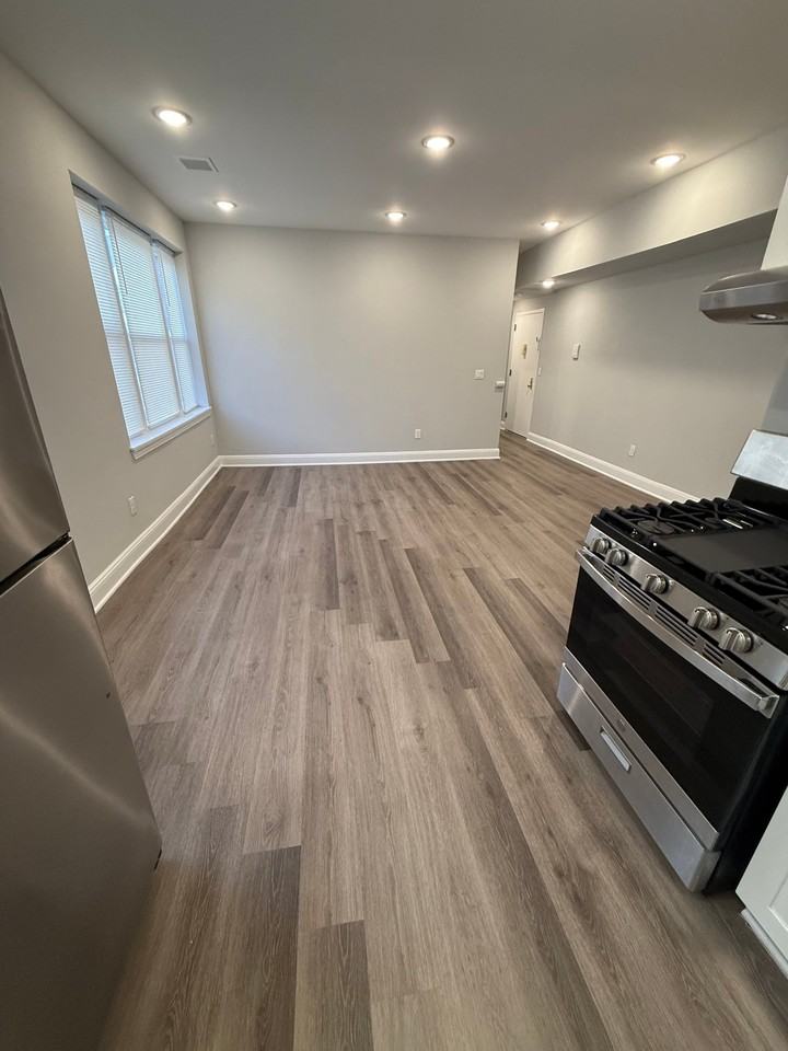 50 Auburn St #A4 - Photo 3 of 9