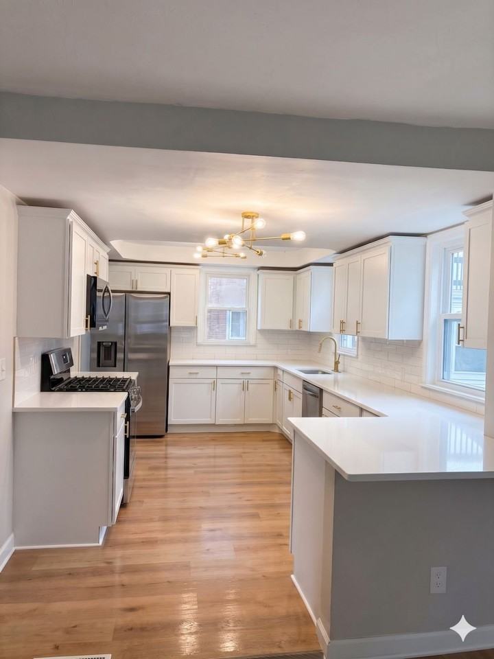 3921 Bushnell Rd - Photo 3 of 15