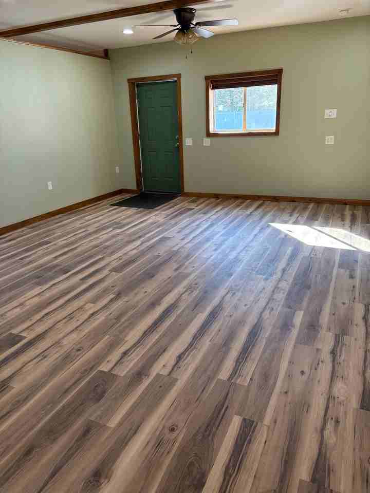 759 Kings Hwy - Photo 4 of 8