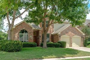 featured image of 1740 Forest Glen Dr