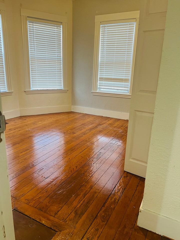 6 Timothy Ave #1 - Photo 5 of 13