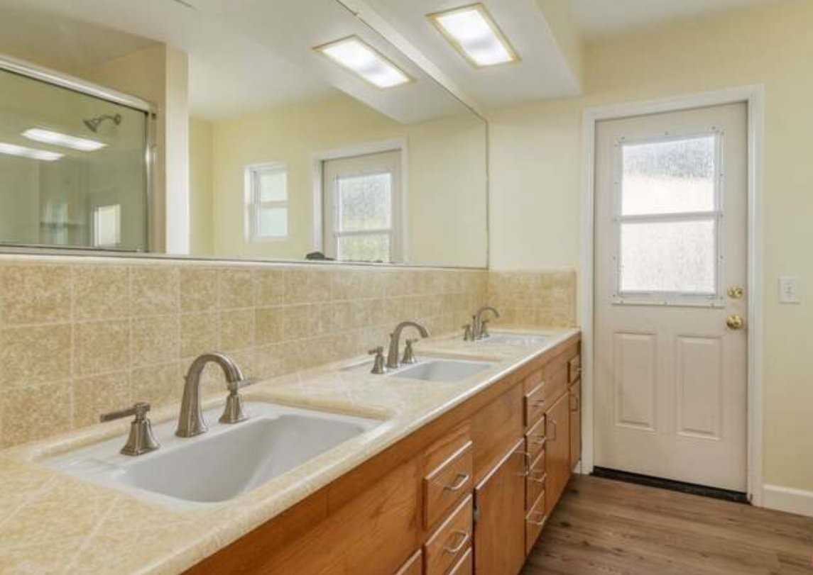 424 Saint Andrews Rd - Photo 5 of 19