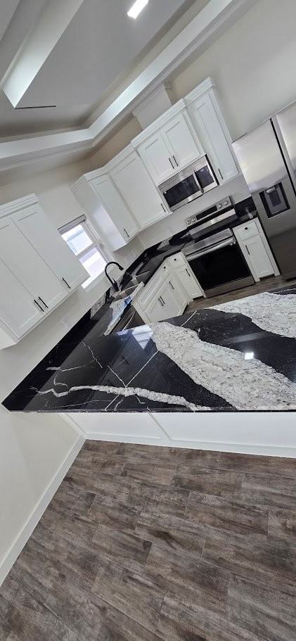 1417 E Hibiscus Ave #4 - Photo 5 of 18