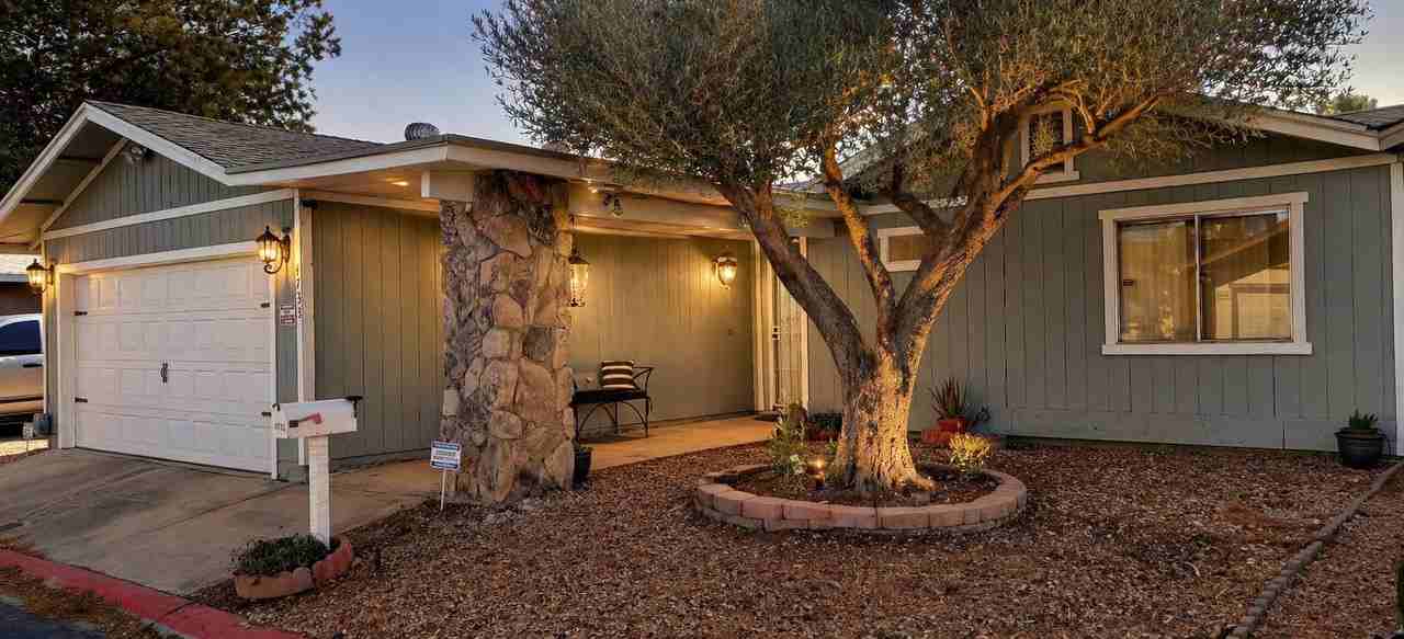 4733 Primavera St - Photo 2 of 13