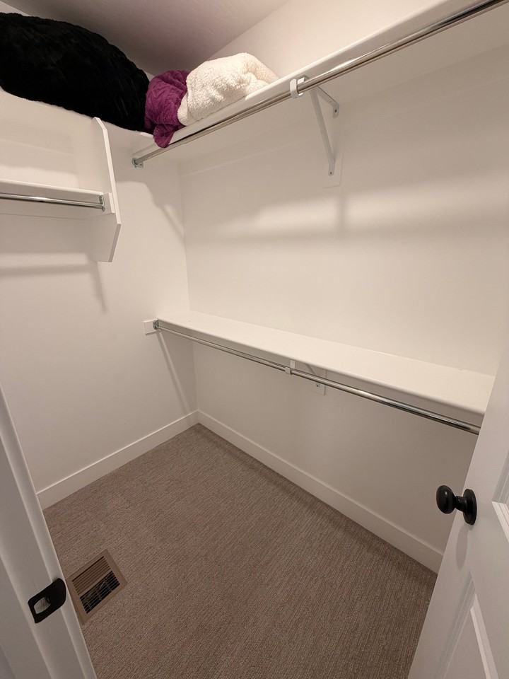 2127 Nw - Photo 2 of 6