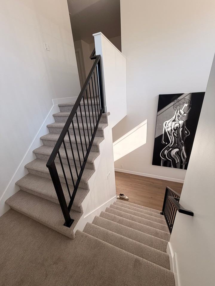 2127 Nw - Photo 3 of 6